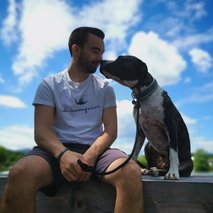 Naraven Pes - center za vzgojo, prevzgojo, varstvo in nego psov - pasja šola, pasji hotel, sprehajanje psov, pasji salon - 2