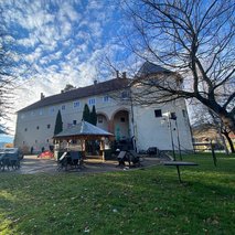 Bistro Grad ob sotočju - catering hrane in pijače, pogostitev za dogodke ali zabave, najem prostora za dogodke - 21