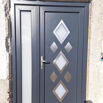 TAK-OKNA-MONT, Trajche Gockov s.p. - odvoz materiala, prodaja, izdelava in vgradnja vrat, mizarstvo, senčila, servis oken in vrat ter senčil, montaža in prodaja oken, izdelava in montaža pulta, montaža knaufa, izdelava in montaža nadstreška, strešna okna - 17