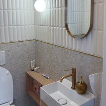 KERAARTIST, zaključna dela v gradbeništvu, Dejan Sivonjić s.p. - polaganje ploščic, odvoz materiala, zidarske storitve, prenova ali izgradnja kopalnice, hišni servis in popravila, dekorativni beton, sanacija balkonov in teras, polaganje tlakovcev, izdelava in montaža pulta, polaganje laminata, čistilne storitve, selitvene storitve, mizarstvo, talne obloge, interier / notranje oblikovanje, polaganje vinila - 28