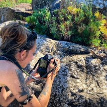 Marina Benkovič / ARTNVENOM - animacija na dogodkih, fotografiranje, sprehajanje psov, vrtnarske storitve, video produkcija, snemanje poroke, pasja šola, alternativne metode zdravljenja, grafično oblikovanje - 55