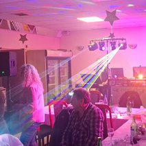 Dj- Franc Falnoga s.p. - glasbeni nastopi, ozvočenje in razsvetljava prireditev, polaganje vinila, polaganje ploščic, slikopleskarstvo, montaža knaufa, polaganje laminata - 9