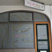 BLACKGLASS - Benjamin Lokovšek s.p. - polepitev vozila, tiskarske storitve, temnenje stekel na vozilu, grafično oblikovanje - 11