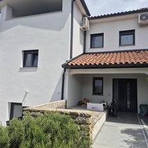 Ambrož okna in vrata - prodaja, izdelava in vgradnja vrat, montaža in prodaja oken, montaža knaufa, hišni servis in popravila, senčila, prenova stanovanja na ključ - 12