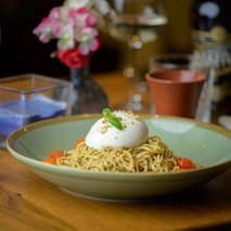 Bistro Grad ob sotočju - catering hrane in pijače, pogostitev za dogodke ali zabave, najem prostora za dogodke - 13