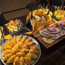 Bistro Grad ob sotočju - catering hrane in pijače, pogostitev za dogodke ali zabave, najem prostora za dogodke - 5