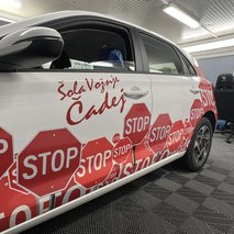 BLACKGLASS - Benjamin Lokovšek s.p. - polepitev vozila, tiskarske storitve, temnenje stekel na vozilu, grafično oblikovanje - 2