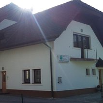 Bobi Team gradbeništvo d.o.o - dekorativni beton, izdelava ali prenova fasade, izkop gradbene jame, rušitvena dela, zidarske storitve - 3