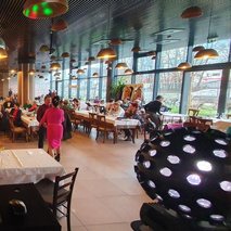 Dj Play 4U - glasbeni nastopi, najem foto stojnice, animacija na dogodkih, cvetličarske storitve in dekoracija, ozvočenje in razsvetljava prireditev, team building dogodki - 8