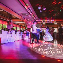 Dj Play 4U - glasbeni nastopi, najem foto stojnice, animacija na dogodkih, cvetličarske storitve in dekoracija, ozvočenje in razsvetljava prireditev, team building dogodki - 5