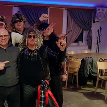 Dj Play 4U - glasbeni nastopi, najem foto stojnice, animacija na dogodkih, cvetličarske storitve in dekoracija, ozvočenje in razsvetljava prireditev, team building dogodki - 12