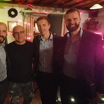 Dj Play 4U - glasbeni nastopi, najem foto stojnice, animacija na dogodkih, cvetličarske storitve in dekoracija, ozvočenje in razsvetljava prireditev, team building dogodki - 11