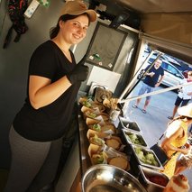Food truck, LUCKY CATERING - catering hrane in pijače, slaščičarstvo, pogostitev za dogodke ali zabave, potujoči bar, animacija na dogodkih - 16