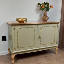 Frodi d.o.o. - mizarstvo, izdelava in montaža pulta - 4