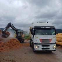 Gradbeništvo Kopko d.o.o. - zidarske storitve, urejanje okolice, vodovodne inštalacije in popravila, gradnja hiše na ključ, asfaltiranje, kamnolom, peskokop, prevoz blaga, prenova stanovanja na ključ, prenova mansarde na ključ, izkop gradbene jame, prenova ali izgradnja kopalnice, rušitvena dela - 19