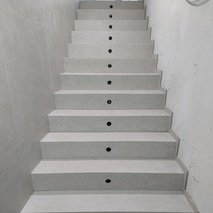 KERAARTIST, zaključna dela v gradbeništvu, Dejan Sivonjić s.p. - polaganje ploščic, odvoz materiala, zidarske storitve, prenova ali izgradnja kopalnice, hišni servis in popravila, dekorativni beton, sanacija balkonov in teras, polaganje tlakovcev, izdelava in montaža pulta, polaganje laminata, čistilne storitve, selitvene storitve, mizarstvo, talne obloge, interier / notranje oblikovanje, polaganje vinila - 4