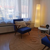Lara Močnik, dipl. psihoterapevtske znanosti, spec. geštalt psihoterapije pod supervizijo - psihoterapija - 2