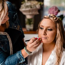 Maja Jamšek make-up & hair - makeup storitve (ličenje), frizerstvo - 12