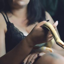 Marina Benkovič / ARTNVENOM - animacija na dogodkih, fotografiranje, sprehajanje psov, vrtnarske storitve, video produkcija, snemanje poroke, pasja šola, alternativne metode zdravljenja, grafično oblikovanje - 87