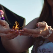 Marina Benkovič / ARTNVENOM - animacija na dogodkih, fotografiranje, sprehajanje psov, vrtnarske storitve, video produkcija, snemanje poroke, pasja šola, alternativne metode zdravljenja, grafično oblikovanje - 82