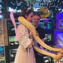 Marina Benkovič / ARTNVENOM - animacija na dogodkih, fotografiranje, sprehajanje psov, vrtnarske storitve, video produkcija, snemanje poroke, pasja šola, alternativne metode zdravljenja, grafično oblikovanje - 65
