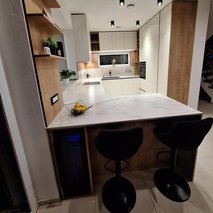 Maxi Interieri, Žiga Mravlja s.p. - mizarstvo, prodaja, izdelava in vgradnja vrat, tiskarske storitve, tapetništvo, grafično oblikovanje, prenova stanovanja na ključ, interier / notranje oblikovanje, stenske obloge - 205