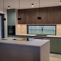 Maxi Interieri, Žiga Mravlja s.p. - mizarstvo, prodaja, izdelava in vgradnja vrat, tiskarske storitve, tapetništvo, grafično oblikovanje, prenova stanovanja na ključ, interier / notranje oblikovanje, stenske obloge - 195