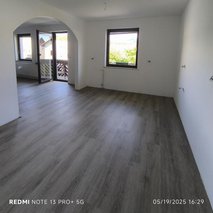 M&B Projekt, Mojca Marina Rebernik Minič s.p. - čistilne storitve, slikopleskarstvo, parketarstvo, talne obloge, urejanje okolice, prenova stanovanja na ključ, prenova hiše na ključ, rušitvena dela, montaža knaufa, prenova mansarde na ključ, sanacija vlage, polaganje vinila - 12