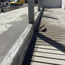 MEKLAV- izkopi in betoni - zidarske storitve, dekorativni beton, kamnolom, peskokop, asfaltiranje, polaganje tlakovcev, urejanje okolice, izkop gradbene jame, rušitvena dela - 10