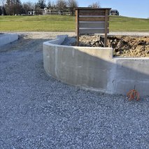 MEKLAV- izkopi in betoni - zidarske storitve, dekorativni beton, kamnolom, peskokop, asfaltiranje, polaganje tlakovcev, urejanje okolice, izkop gradbene jame, rušitvena dela - 21