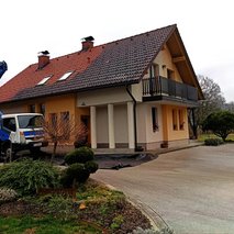 Montaža Sončnih Elektrarn Sandi Rovšek S .p. - visokotlačno čiščenje, urejanje okolice, vrtnarske storitve, električarske storitve, izgradnja sončne elektrarne - 3