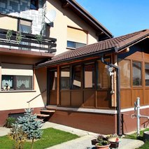 Nomis-PSP, proizvodnja stavbnega pohištva, d.o.o. - steklarstvo, talne obloge, prodaja, izdelava in vgradnja vrat, montaža in prodaja oken, senčila, polaganje vinila - 7