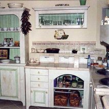 Provansalske, Francoske, Moderne lesene podeželske kuhinje Rustika Masiva d.o.o. - mizarstvo, interier / notranje oblikovanje, prodaja, izdelava in vgradnja vrat, izdelava in montaža pulta, tapetništvo - 24