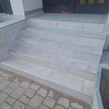 RA-MIX, Ramo Ajetović s.p - slikopleskarstvo, vrtnarske storitve, polaganje ploščic, montaža knaufa, hišni servis in popravila, urejanje okolice, polaganje tlakovcev, prenova stanovanja na ključ, prenova ali izgradnja kopalnice, talne obloge, polaganje laminata, najem kombijev, izdelava ali prenova fasade, odvoz materiala - 34