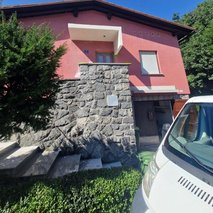 RA-MIX, Ramo Ajetović s.p - slikopleskarstvo, vrtnarske storitve, polaganje ploščic, montaža knaufa, hišni servis in popravila, urejanje okolice, polaganje tlakovcev, prenova stanovanja na ključ, prenova ali izgradnja kopalnice, talne obloge, polaganje laminata, najem kombijev, izdelava ali prenova fasade, odvoz materiala - 32