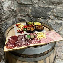 Ribniška koča - poročna lokacija, najem prostora za dogodke, catering hrane in pijače, pogostitev za dogodke ali zabave, wellness, team building dogodki, namestitev - 20