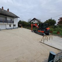 Robert Golob s.p. - zidarske storitve, slikopleskarstvo, gradnja hiše na ključ, urejanje okolice, vrtnarske storitve, prenova stanovanja na ključ, prenova mansarde na ključ, montaža knaufa, izkop gradbene jame, polaganje tlakovcev - 10