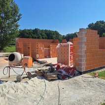 Robert Golob s.p. - zidarske storitve, slikopleskarstvo, gradnja hiše na ključ, urejanje okolice, vrtnarske storitve, prenova stanovanja na ključ, prenova mansarde na ključ, montaža knaufa, izkop gradbene jame, polaganje tlakovcev - 21