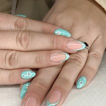 Studio City - makeup storitve (ličenje), kozmetični salon, manikerstvo / pedikerstvo - 4