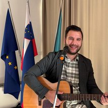 Tadei & Akademskih 15 - glasbeni nastopi, najem prostora za dogodke, organizacija dogodkov, ozvočenje in razsvetljava prireditev - 3