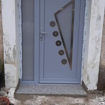 TAK-OKNA-MONT, Trajche Gockov s.p. - odvoz materiala, prodaja, izdelava in vgradnja vrat, mizarstvo, senčila, servis oken in vrat ter senčil, montaža in prodaja oken, izdelava in montaža pulta, montaža knaufa, izdelava in montaža nadstreška, strešna okna - 6