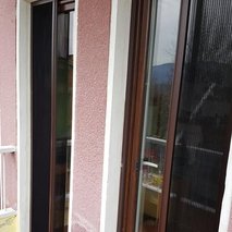 TAK-OKNA-MONT, Trajche Gockov s.p. - odvoz materiala, prodaja, izdelava in vgradnja vrat, mizarstvo, senčila, servis oken in vrat ter senčil, montaža in prodaja oken, izdelava in montaža pulta, montaža knaufa, izdelava in montaža nadstreška, strešna okna - 10