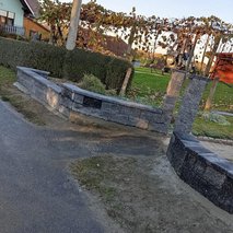 Tlakovanje in urejanje okolice ter druge storitve, Katarina Vuzen s.p. - zidarske storitve, čistilne storitve, polaganje tlakovcev, vrtnarske storitve, slikopleskarstvo, sanacija vlage, urejanje okolice, prenova ali izgradnja kopalnice, montaža knaufa, prenova stanovanja na ključ, polaganje ploščic - 1