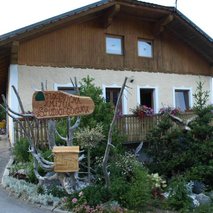 Turistična Kmetija Spodnji Goltnik - najem prostora za dogodke, pogostitev za dogodke ali zabave, namestitev - 1