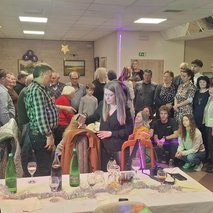 Dj- Franc Falnoga s.p. - glasbeni nastopi, ozvočenje in razsvetljava prireditev, polaganje vinila, polaganje ploščic, slikopleskarstvo, montaža knaufa, polaganje laminata - 10