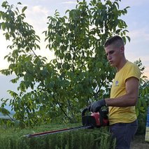 Woodscribed Žan Uršič s.p. - hišni servis in popravila, ograje, urejanje okolice, vrtnarske storitve, mizarstvo, talne obloge, gozdarstvo, polaganje laminata - 3