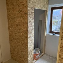 ZAKLJUČNA GRADBENA DELA, Ermin Mahalbašić, s.p. - zidarske storitve, slikopleskarstvo, hišni servis in popravila, montaža in prodaja oken, prodaja, izdelava in vgradnja vrat, polaganje ploščic, krovstvo, kleparstvo, tesarstvo, talne obloge, prenova stanovanja na ključ, prenova mansarde na ključ, izdelava in montaža nadstreška, strešna okna, izdelava brunarice (lesene hiše), vrtna lopa, hiška, uta - 16