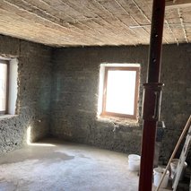 ZAKLJUČNA GRADBENA DELA, Ermin Mahalbašić, s.p. - zidarske storitve, slikopleskarstvo, hišni servis in popravila, montaža in prodaja oken, prodaja, izdelava in vgradnja vrat, polaganje ploščic, krovstvo, kleparstvo, tesarstvo, talne obloge, prenova stanovanja na ključ, prenova mansarde na ključ, izdelava in montaža nadstreška, strešna okna, izdelava brunarice (lesene hiše), vrtna lopa, hiška, uta - 9