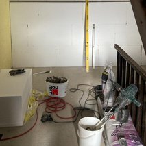 ZAKLJUČNA GRADBENA DELA, Ermin Mahalbašić, s.p. - zidarske storitve, slikopleskarstvo, hišni servis in popravila, montaža in prodaja oken, prodaja, izdelava in vgradnja vrat, polaganje ploščic, krovstvo, kleparstvo, tesarstvo, talne obloge, prenova stanovanja na ključ, prenova mansarde na ključ, izdelava in montaža nadstreška, strešna okna, izdelava brunarice (lesene hiše), vrtna lopa, hiška, uta - 14