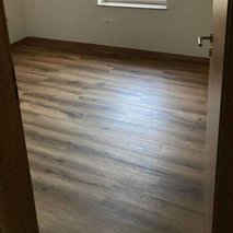 ZAKLJUČNA GRADBENA DELA, Ermin Mahalbašić, s.p. - zidarske storitve, slikopleskarstvo, hišni servis in popravila, montaža in prodaja oken, prodaja, izdelava in vgradnja vrat, polaganje ploščic, krovstvo, kleparstvo, tesarstvo, talne obloge, prenova stanovanja na ključ, prenova mansarde na ključ, izdelava in montaža nadstreška, strešna okna, izdelava brunarice (lesene hiše), vrtna lopa, hiška, uta - 21